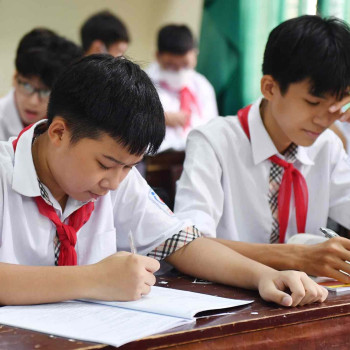 Chọn sai tổ hợp ở lớp 10 kéo theo nhiều hệ lụy